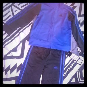 Adidas sweat suit